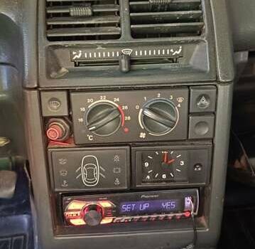 Чорний ВАЗ 2110, об'ємом двигуна 1.6 л та пробігом 187 тис. км за 1500 $, фото 6 на Automoto.ua