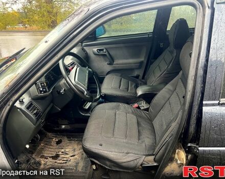 Чорний ВАЗ 2110, об'ємом двигуна 1.6 л та пробігом 245 тис. км за 2200 $, фото 3 на Automoto.ua