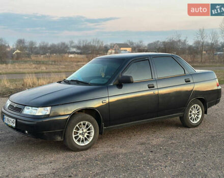 Черный ВАЗ 2110, объемом двигателя 1.6 л и пробегом 115 тыс. км за 2700 $, фото 3 на Automoto.ua