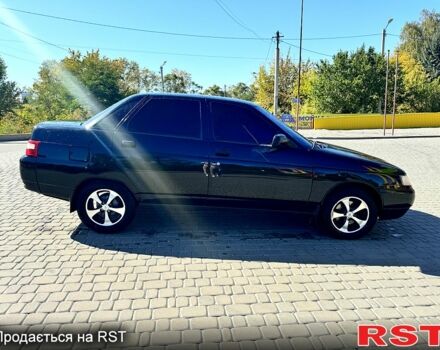 Черный ВАЗ 2110, объемом двигателя 1.6 л и пробегом 200 тыс. км за 2100 $, фото 3 на Automoto.ua