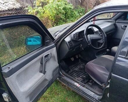 Черный ВАЗ 2110, объемом двигателя 1.6 л и пробегом 220 тыс. км за 1600 $, фото 9 на Automoto.ua