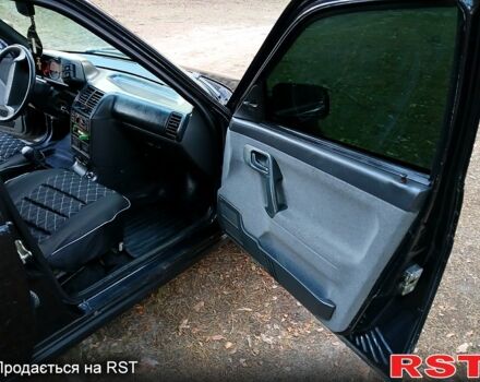 Чорний ВАЗ 2110, об'ємом двигуна 1.6 л та пробігом 213 тис. км за 2450 $, фото 9 на Automoto.ua
