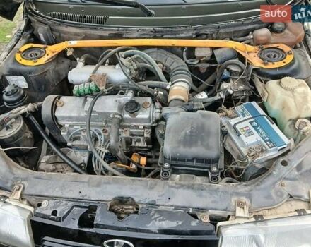 Черный ВАЗ 2110, объемом двигателя 1.6 л и пробегом 180 тыс. км за 2000 $, фото 3 на Automoto.ua