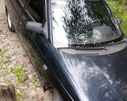 Чорний ВАЗ 2110, об'ємом двигуна 1.6 л та пробігом 165 тис. км за 2500 $, фото 2 на Automoto.ua