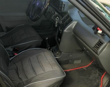 Черный ВАЗ 2110, объемом двигателя 1.6 л и пробегом 197 тыс. км за 2100 $, фото 5 на Automoto.ua