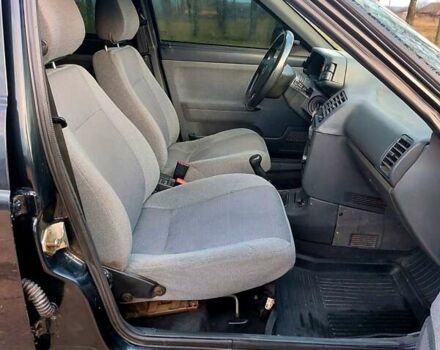 Черный ВАЗ 2110, объемом двигателя 1.6 л и пробегом 200 тыс. км за 2500 $, фото 24 на Automoto.ua