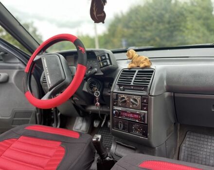 Чорний ВАЗ 2110, об'ємом двигуна 1.5 л та пробігом 200 тис. км за 1600 $, фото 17 на Automoto.ua
