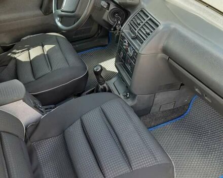 Чорний ВАЗ 2110, об'ємом двигуна 1.6 л та пробігом 310 тис. км за 2000 $, фото 3 на Automoto.ua