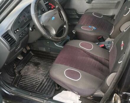 Чорний ВАЗ 2110, об'ємом двигуна 1.6 л та пробігом 208 тис. км за 2150 $, фото 9 на Automoto.ua