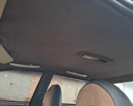 Черный ВАЗ 2110, объемом двигателя 1.6 л и пробегом 150 тыс. км за 2000 $, фото 16 на Automoto.ua