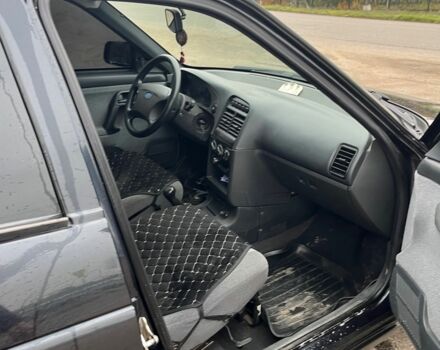 Чорний ВАЗ 2110, об'ємом двигуна 1.6 л та пробігом 81 тис. км за 2850 $, фото 12 на Automoto.ua