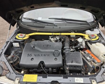 Черный ВАЗ 2110, объемом двигателя 1.6 л и пробегом 150 тыс. км за 2000 $, фото 19 на Automoto.ua