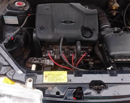 Черный ВАЗ 2110, объемом двигателя 1.5 л и пробегом 110 тыс. км за 1800 $, фото 4 на Automoto.ua