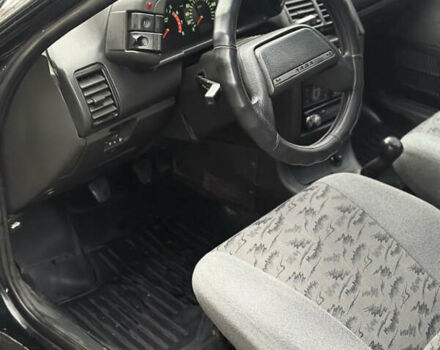 Чорний ВАЗ 2110, об'ємом двигуна 1.6 л та пробігом 166 тис. км за 1999 $, фото 7 на Automoto.ua