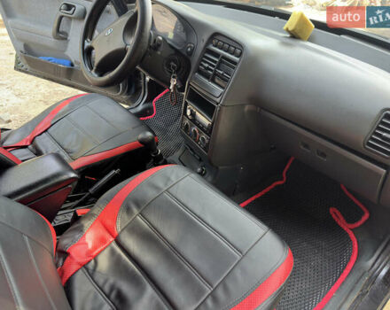 ВАЗ 2110 2008 у Одесі на Automoto.ua Чорний ВАЗ 2110, об'ємом двигуна 1.6 л та пробігом 193 тис. км за 1682 $, фото 22 на Automoto.ua