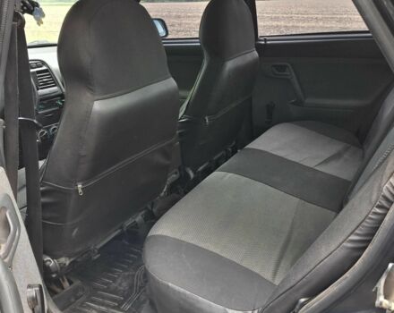 Чорний ВАЗ 2110, об'ємом двигуна 1.6 л та пробігом 194 тис. км за 2319 $, фото 5 на Automoto.ua