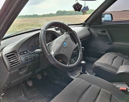 Чорний ВАЗ 2110, об'ємом двигуна 1.6 л та пробігом 194 тис. км за 2319 $, фото 2 на Automoto.ua