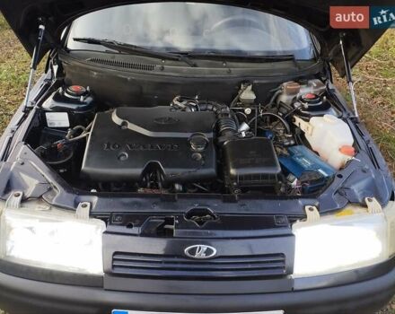 Чорний ВАЗ 2110, об'ємом двигуна 1.6 л та пробігом 208 тис. км за 2000 $, фото 16 на Automoto.ua