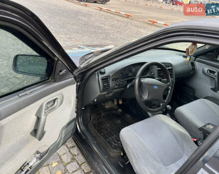 Черный ВАЗ 2110, объемом двигателя 1.6 л и пробегом 60 тыс. км за 1550 $, фото 8 на Automoto.ua