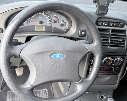 Черный ВАЗ 2110, объемом двигателя 1.6 л и пробегом 116 тыс. км за 3400 $, фото 6 на Automoto.ua