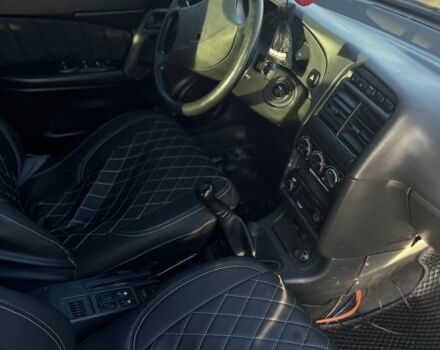 Черный ВАЗ 2110, объемом двигателя 1.6 л и пробегом 190 тыс. км за 2300 $, фото 5 на Automoto.ua