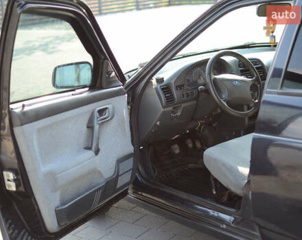 ВАЗ 2110 2009 в Мукачеве на Automoto.ua Черный ВАЗ 2110, объемом двигателя 1.6 л и пробегом 150 тыс. км за 2000 $, фото 26 на Automoto.ua