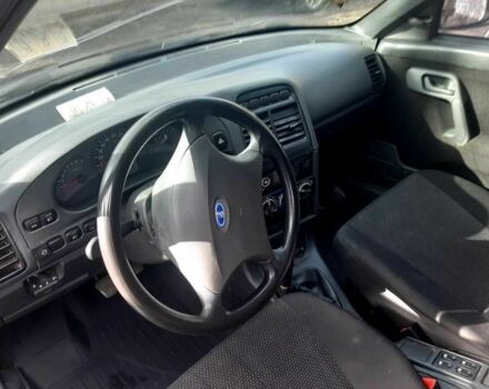 Черный ВАЗ 2110, объемом двигателя 1.6 л и пробегом 95 тыс. км за 3500 $, фото 2 на Automoto.ua