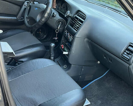 Чорний ВАЗ 2110, об'ємом двигуна 1.6 л та пробігом 120 тис. км за 2200 $, фото 4 на Automoto.ua