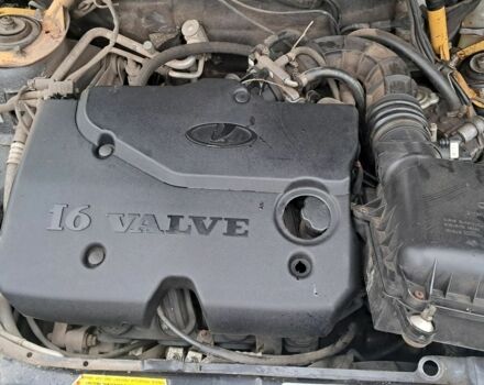 Черный ВАЗ 2110, объемом двигателя 1.6 л и пробегом 200 тыс. км за 999 $, фото 4 на Automoto.ua