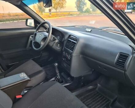 Чорний ВАЗ 2110, об'ємом двигуна 1.6 л та пробігом 186 тис. км за 2900 $, фото 16 на Automoto.ua
