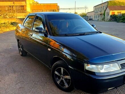 Черный ВАЗ 2110, объемом двигателя 1.6 л и пробегом 207 тыс. км за 3000 $, фото 1 на Automoto.ua