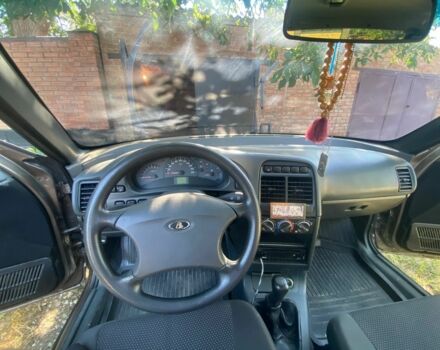 Коричневый ВАЗ 2110, объемом двигателя 1.6 л и пробегом 175 тыс. км за 2700 $, фото 6 на Automoto.ua