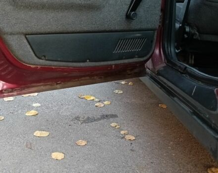 Красный ВАЗ 2110, объемом двигателя 1.5 л и пробегом 999 тыс. км за 1850 $, фото 12 на Automoto.ua