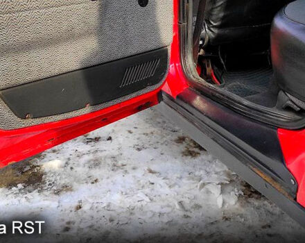 Красный ВАЗ 2110, объемом двигателя 1.5 л и пробегом 210 тыс. км за 2700 $, фото 10 на Automoto.ua