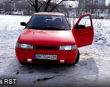 Красный ВАЗ 2110, объемом двигателя 1.5 л и пробегом 210 тыс. км за 2700 $, фото 1 на Automoto.ua