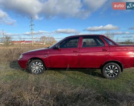 Красный ВАЗ 2110, объемом двигателя 1.5 л и пробегом 350 тыс. км за 1250 $, фото 2 на Automoto.ua