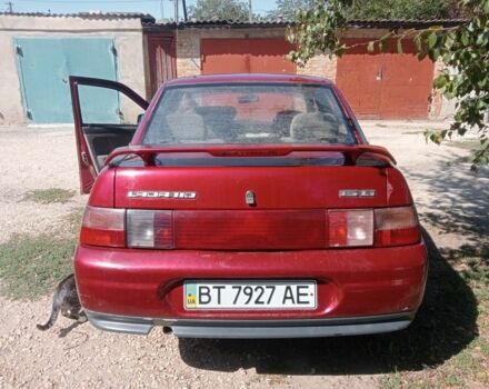 Красный ВАЗ 2110, объемом двигателя 1.5 л и пробегом 160 тыс. км за 1824 $, фото 2 на Automoto.ua