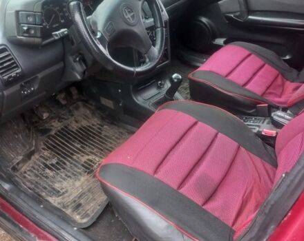 Красный ВАЗ 2110, объемом двигателя 1.5 л и пробегом 350 тыс. км за 2126 $, фото 4 на Automoto.ua