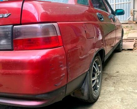 Красный ВАЗ 2110, объемом двигателя 1.5 л и пробегом 150 тыс. км за 2040 $, фото 3 на Automoto.ua