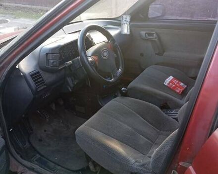 Красный ВАЗ 2110, объемом двигателя 1.6 л и пробегом 360 тыс. км за 600 $, фото 2 на Automoto.ua