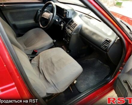 Красный ВАЗ 2110, объемом двигателя 1.5 л и пробегом 1 тыс. км за 2000 $, фото 7 на Automoto.ua