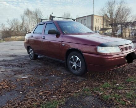 Красный ВАЗ 2110, объемом двигателя 1.5 л и пробегом 320 тыс. км за 2000 $, фото 1 на Automoto.ua