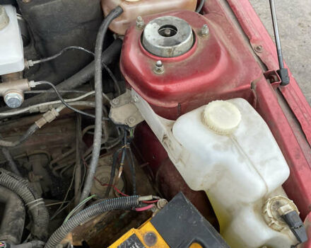 Красный ВАЗ 2110, объемом двигателя 1.5 л и пробегом 130 тыс. км за 1350 $, фото 10 на Automoto.ua