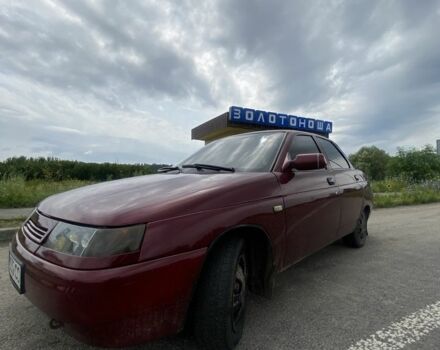 Красный ВАЗ 2110, объемом двигателя 1.5 л и пробегом 220 тыс. км за 2000 $, фото 1 на Automoto.ua