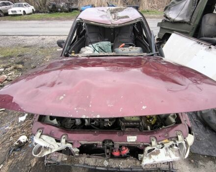 ВАЗ 2110 2004 в Днепре (Днепропетровске) на Automoto.ua Красный ВАЗ 2110, объемом двигателя 1.6 л и пробегом 190 тыс. км за 650 $, фото 4 на Automoto.ua