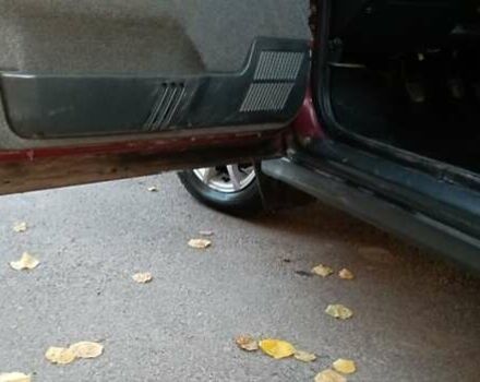 Красный ВАЗ 2110, объемом двигателя 1.5 л и пробегом 100 тыс. км за 1650 $, фото 13 на Automoto.ua