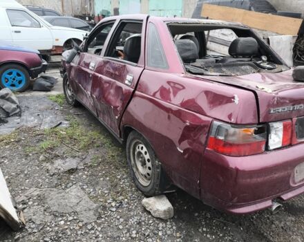 ВАЗ 2110 2004 в Днепре (Днепропетровске) на Automoto.ua Красный ВАЗ 2110, объемом двигателя 1.6 л и пробегом 190 тыс. км за 650 $, фото 1 на Automoto.ua