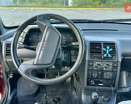 Красный ВАЗ 2110, объемом двигателя 1.5 л и пробегом 92 тыс. км за 2700 $, фото 8 на Automoto.ua