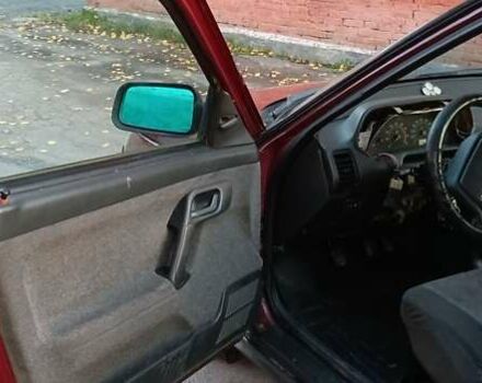 Красный ВАЗ 2110, объемом двигателя 1.5 л и пробегом 100 тыс. км за 1650 $, фото 9 на Automoto.ua