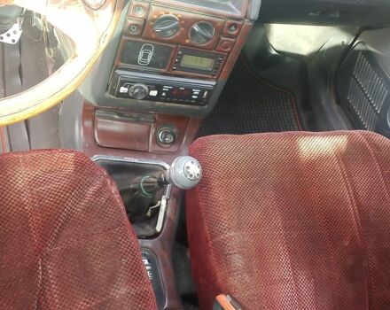 Красный ВАЗ 2110, объемом двигателя 1.5 л и пробегом 295 тыс. км за 1070 $, фото 5 на Automoto.ua